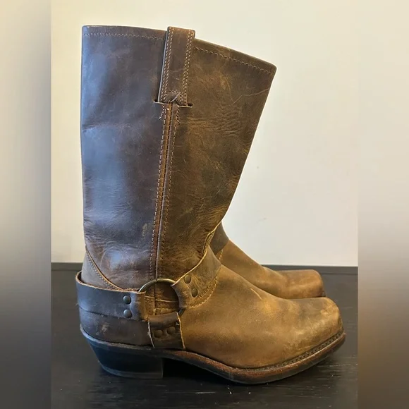 Frye Harness 12R Brown Leather Boots Square Toed Women’s Size 10 M - Picture 1 of 10